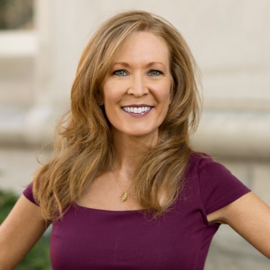 Jennifer Luce Headshot